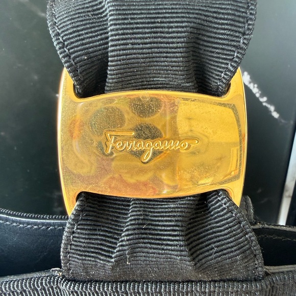 Salvatore Ferragamo Black and Gold Tote Bag - Picture 4 of 14